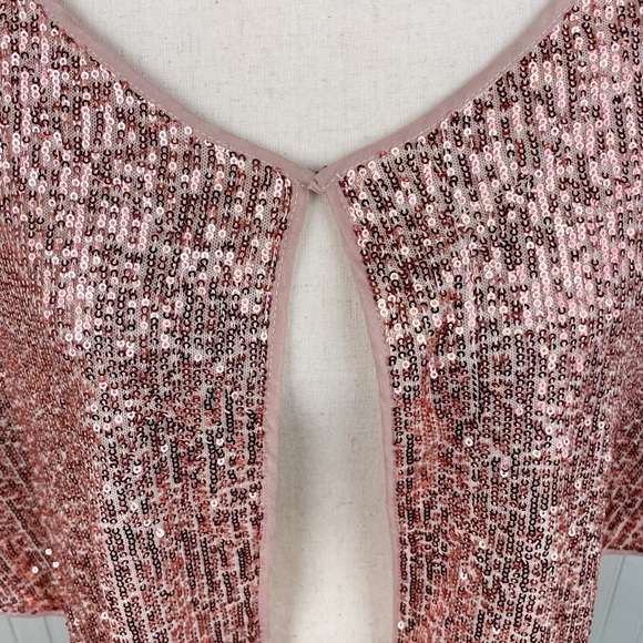 NEW Torrid Sequined Bolero Shrug Champagne Rose Gold Women's Plus Size One Size - Picture 5 of 10